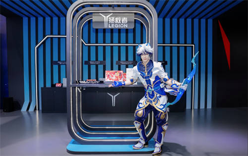 TCL華星攜手聯(lián)想2024 ChinaJoy刷屏全場，爆款新品再掀電競狂潮