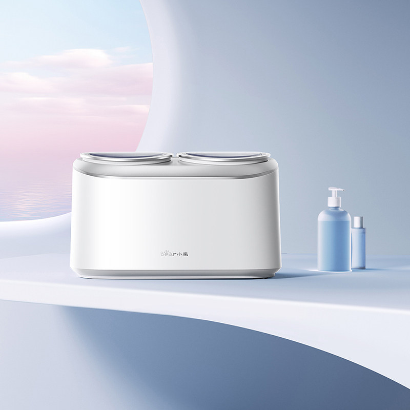 不手洗、不晾曬！小熊電器雙艙洗衣機(jī)：分區(qū)洗脫烘全搞定