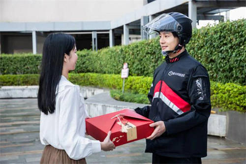 順豐同城元旦總單量同比增長(zhǎng)92%，高品質(zhì)即配助力節(jié)日儀式感