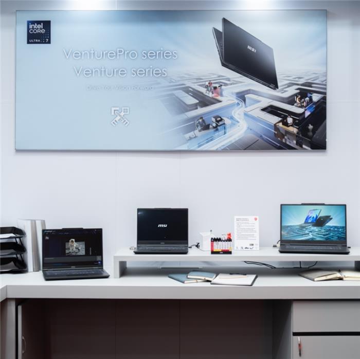 CES 2025微星發(fā)布RTX50系列筆記本新品：泰坦18 Ultra 龍魂典藏版領(lǐng)銜登場(chǎng)