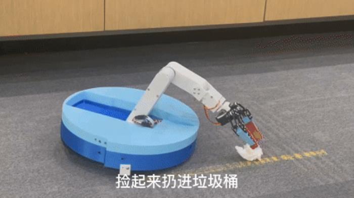 會撿垃圾、能干家務(wù)，元蘿卜“視覺+機(jī)械臂”技術(shù)掃地機(jī)器人應(yīng)用首秀
