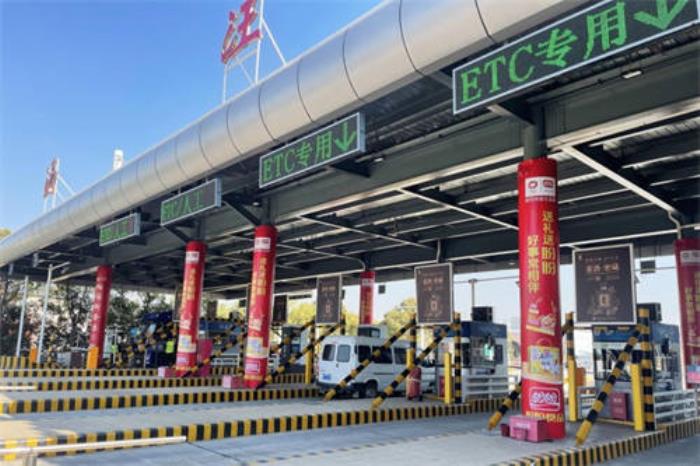 盼盼食品溫情助力交通部“溫暖回家路·暢游新春季”公益活動，共筑關(guān)愛健康之旅
