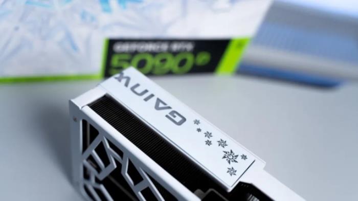 耕升 GeForce RTX 5090 D 解禁全新AI 兵器庫！DLSS 4開啟狂暴性能模式！