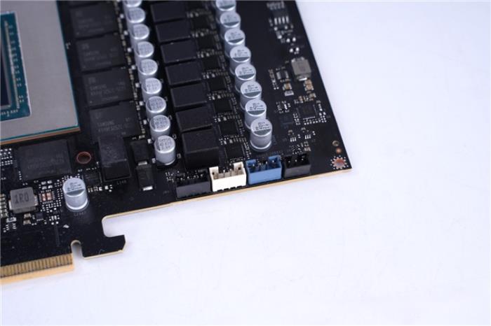 更快更強(qiáng)更AI，影馳GeForce RTX 5090 D 大將評(píng)測(cè)