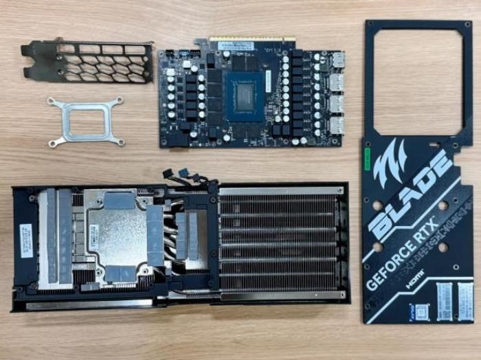 DLSS 4攜手影馳 GeForce RTX 5080 魔刃，解封性能超越上代卡皇！