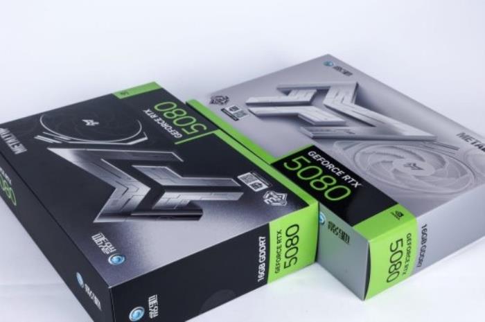 支持DLSS4，影馳 RTX 5080 金屬大師OC評測