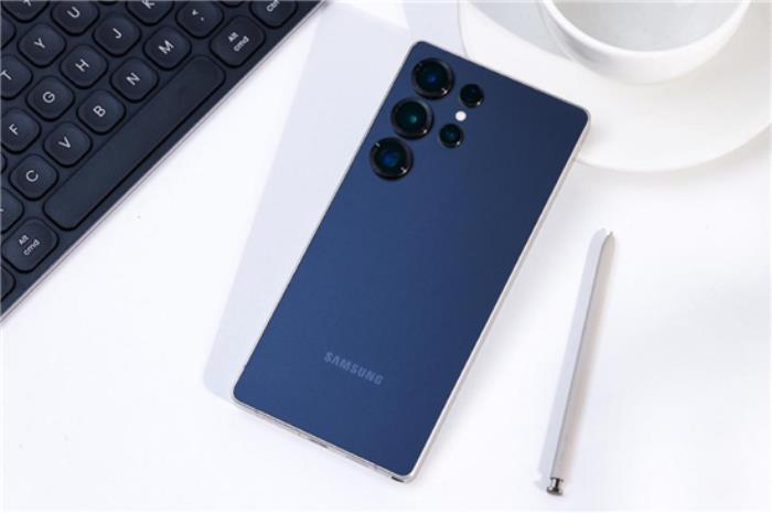 三星Galaxy S25 Ultra：配置全面升級(jí)，安卓機(jī)皇的新標(biāo)桿