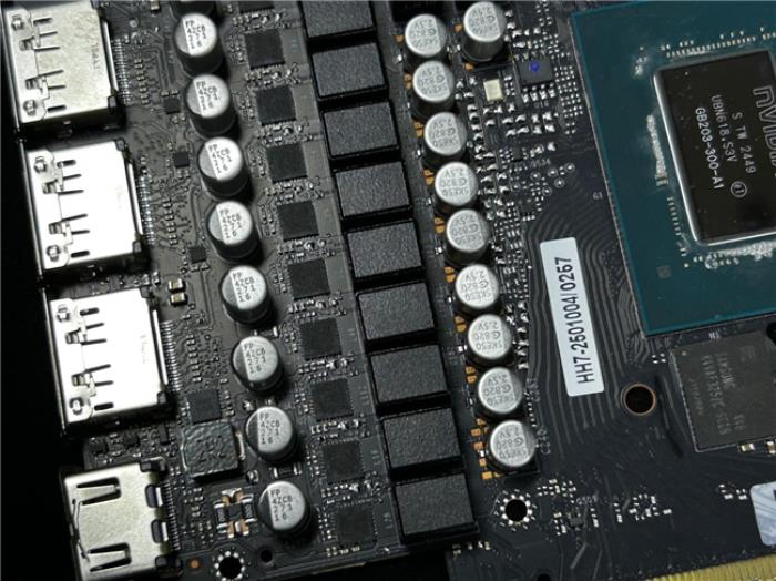 DLSS 4用實力告訴你！耕升 GeForce RTX 5070 Ti 追風(fēng)不再是4K入門選擇