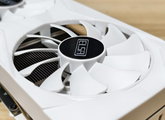 人氣角色擔(dān)任主角，用艾爾莎RTX3060幻雷者12G玩轉(zhuǎn)《如龍8外傳：夏威夷海盜》