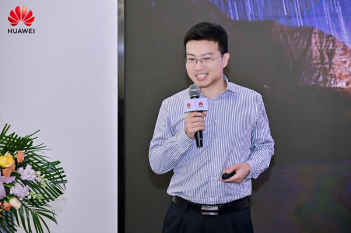 AI共話、智享同行，華為云走進(jìn)武漢濱江數(shù)創(chuàng)走廊-數(shù)創(chuàng)大廈AI專(zhuān)場(chǎng)思享會(huì)成功舉辦