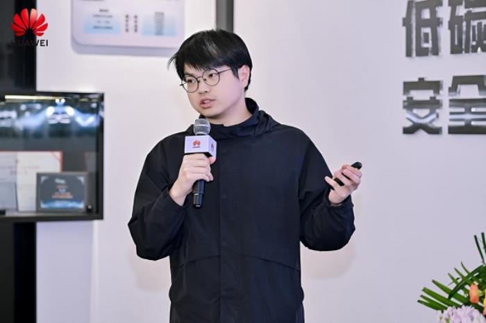 AI共話、智享同行，華為云走進(jìn)武漢濱江數(shù)創(chuàng)走廊-數(shù)創(chuàng)大廈AI專(zhuān)場(chǎng)思享會(huì)成功舉辦