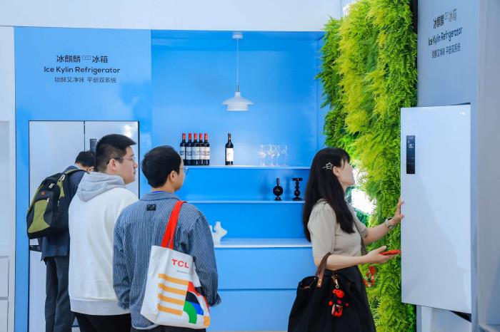 斬獲7項創(chuàng)新大獎，奧林匹克全球合作伙伴TCL亮相CITE 2025