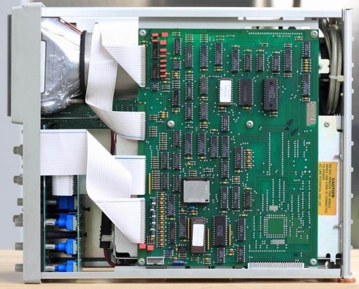 PCB是干嘛的？電子設(shè)備的關(guān)鍵紐帶