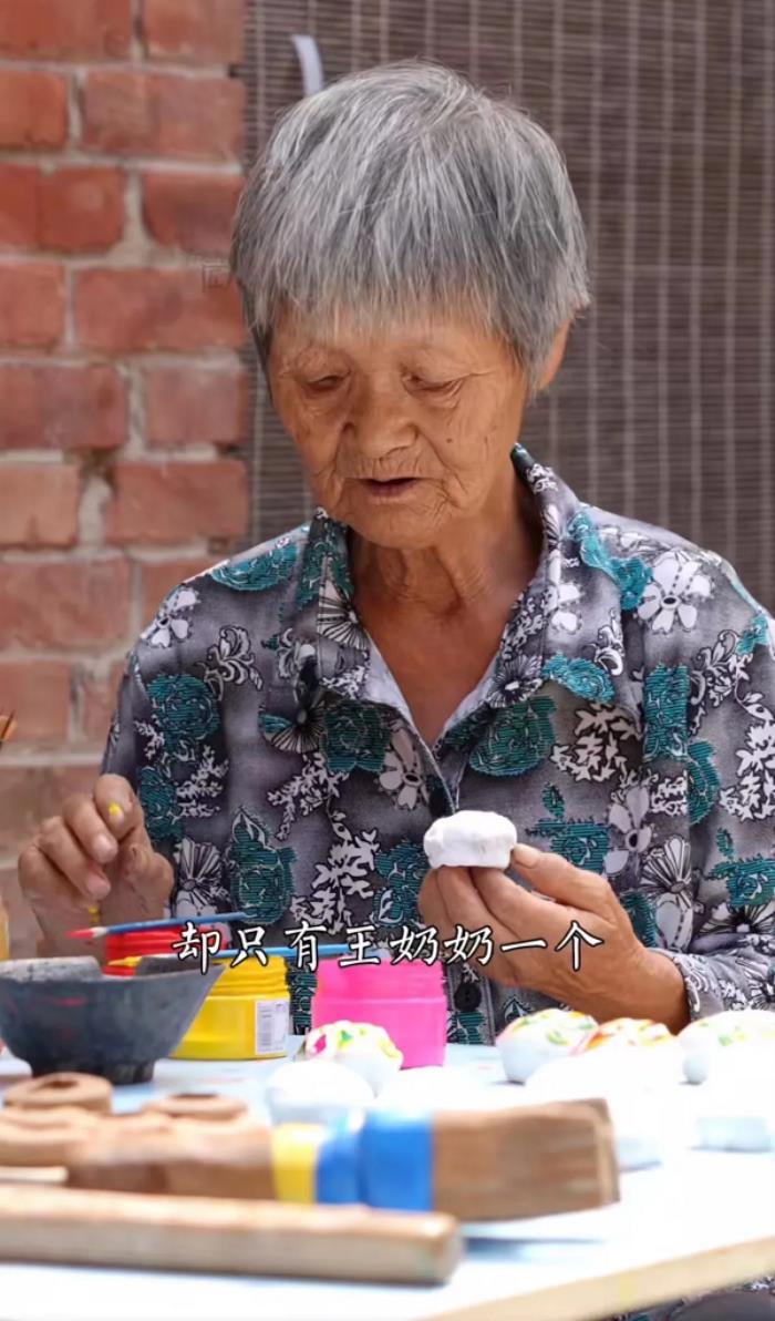愛(ài)尋寶的年輕人，在抖音電商“趕大集”