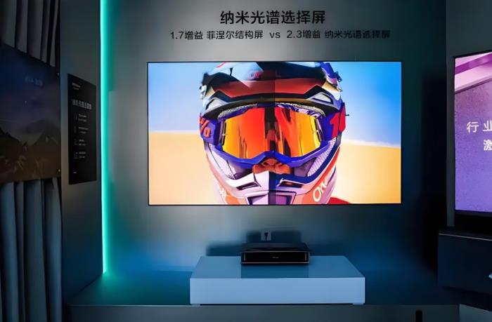 海信激光電視探索X1系列三大核心體驗(yàn)對(duì)標(biāo)IMAX電影院，520共同見證
