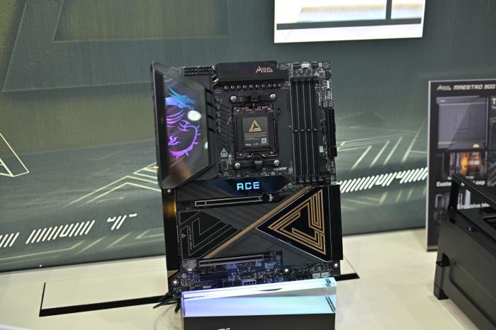 微星2025 COMPUTEX電腦展發(fā)布ITX主板及聯(lián)名主機(jī)等系列新品！