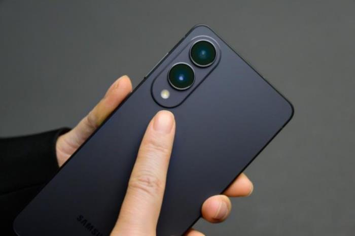 滿載創(chuàng)新理念 設(shè)計團隊分享三星Galaxy S25 Edge的幕后故事