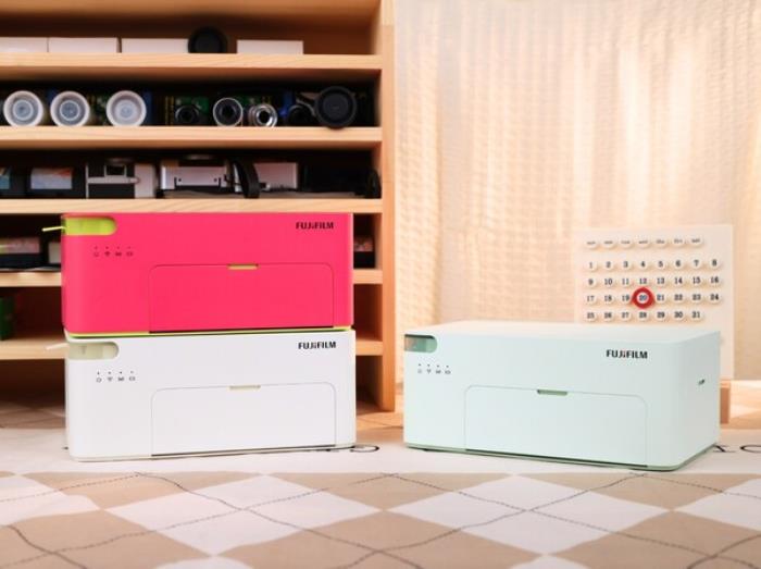 富士膠片全新推出小俏印2Pro照片打印機(jī)