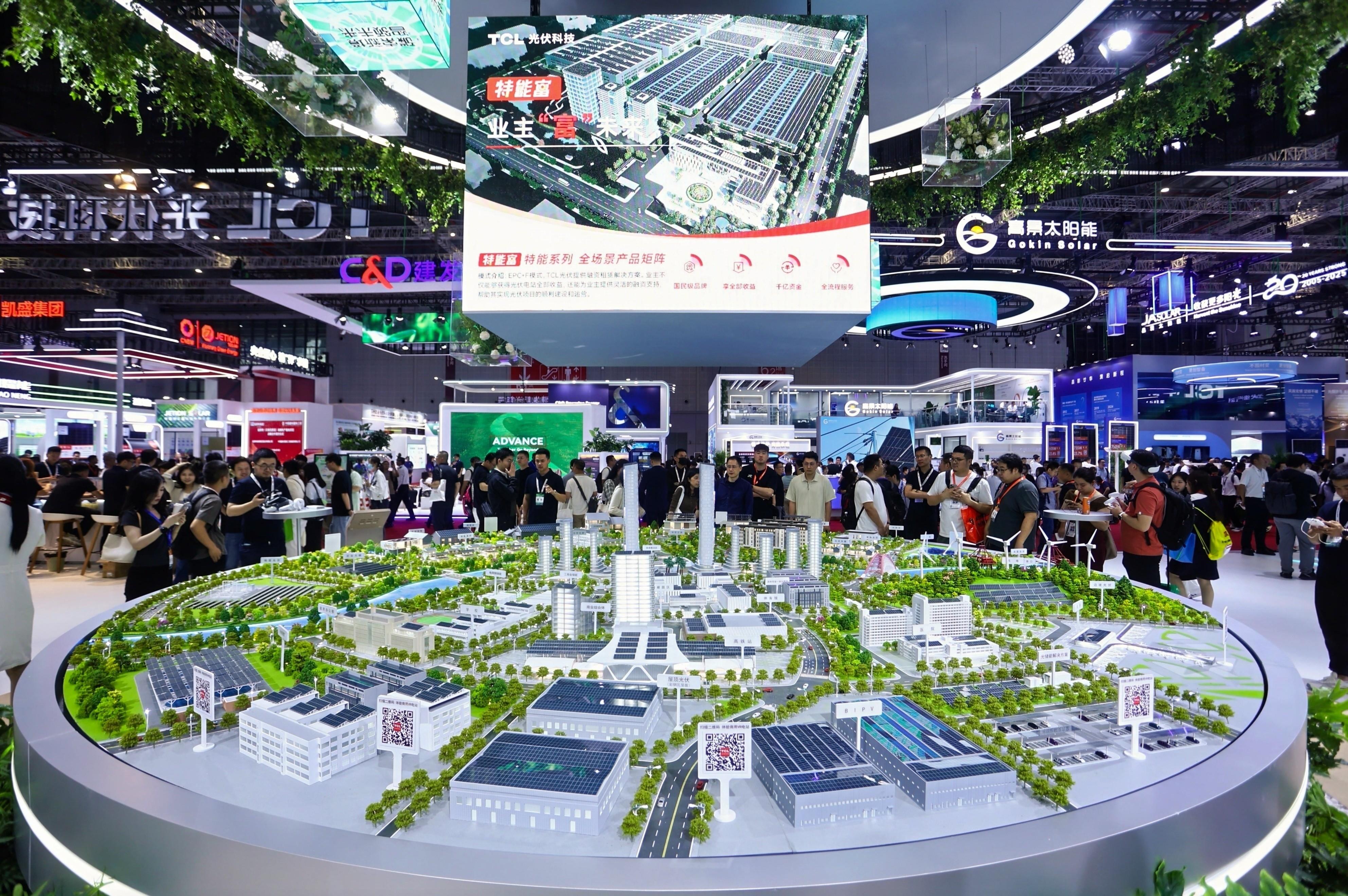 載譽(yù)啟新程｜TCL光伏科技SNEC 2025圓滿收官，感恩同行