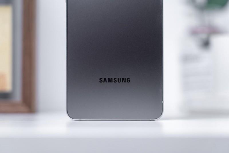 眼前一亮！三星Galaxy S25 Edge深度評測：輕薄旗艦的創(chuàng)新與實力