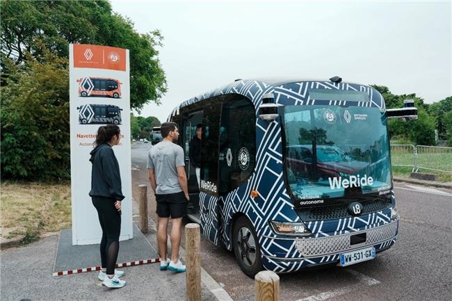 文遠知行法國市場再迎喜訊，文遠知行和雷諾在法網(wǎng)現(xiàn)場又雙叒閃亮登場