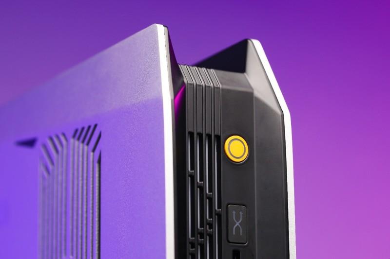“跟上AI時代”？不，我就是時代！磐鐳YO1 AMD銳龍AI Max+395桌面AI超算中心