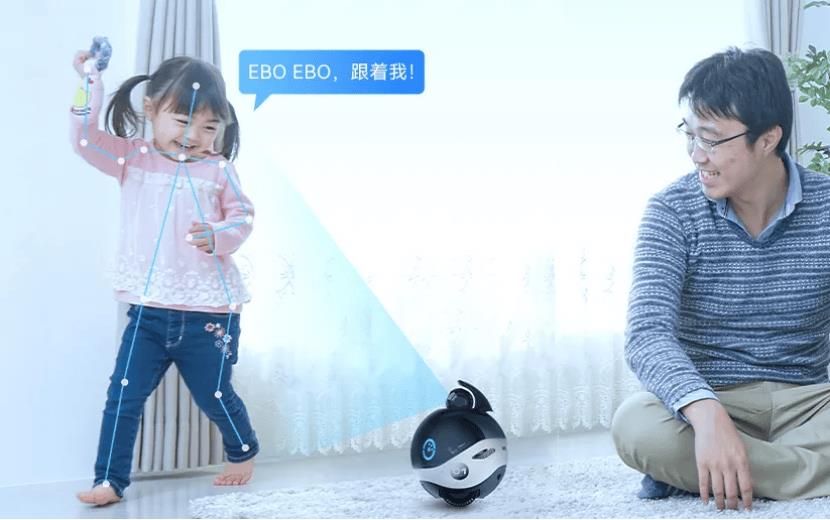 優(yōu)刻得 x Enabot，全球80萬(wàn)人都在用的家庭機(jī)器人