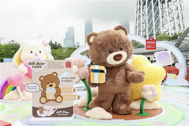 名創(chuàng)優(yōu)品海外營收增30%，葉國富：北美門店破300家