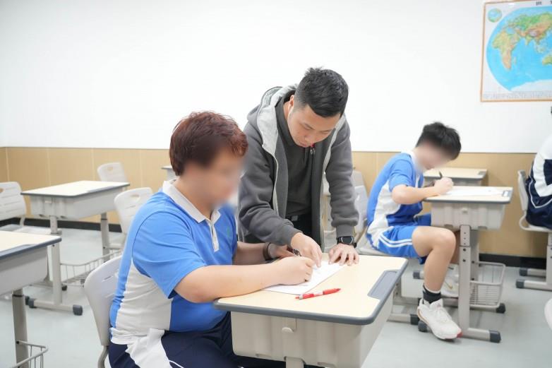 大朋友高考復(fù)讀學(xué)校開放日，揭秘沉浸式高效學(xué)習(xí)體驗