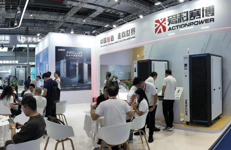 愛(ài)科賽博測(cè)試電源硬核新品，閃亮登場(chǎng)SNEC 2025光伏展