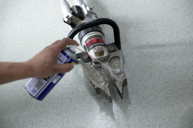 專業(yè)守護救援 WD-40中國公司公益行動筑牢合肥防汛安全線