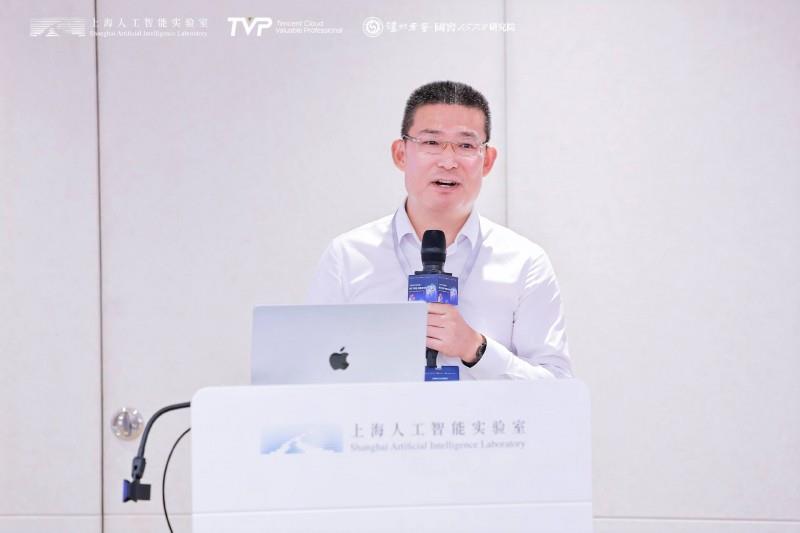 從具身智能到行業(yè)應(yīng)用，騰訊云攜業(yè)界專家共話AI新趨勢