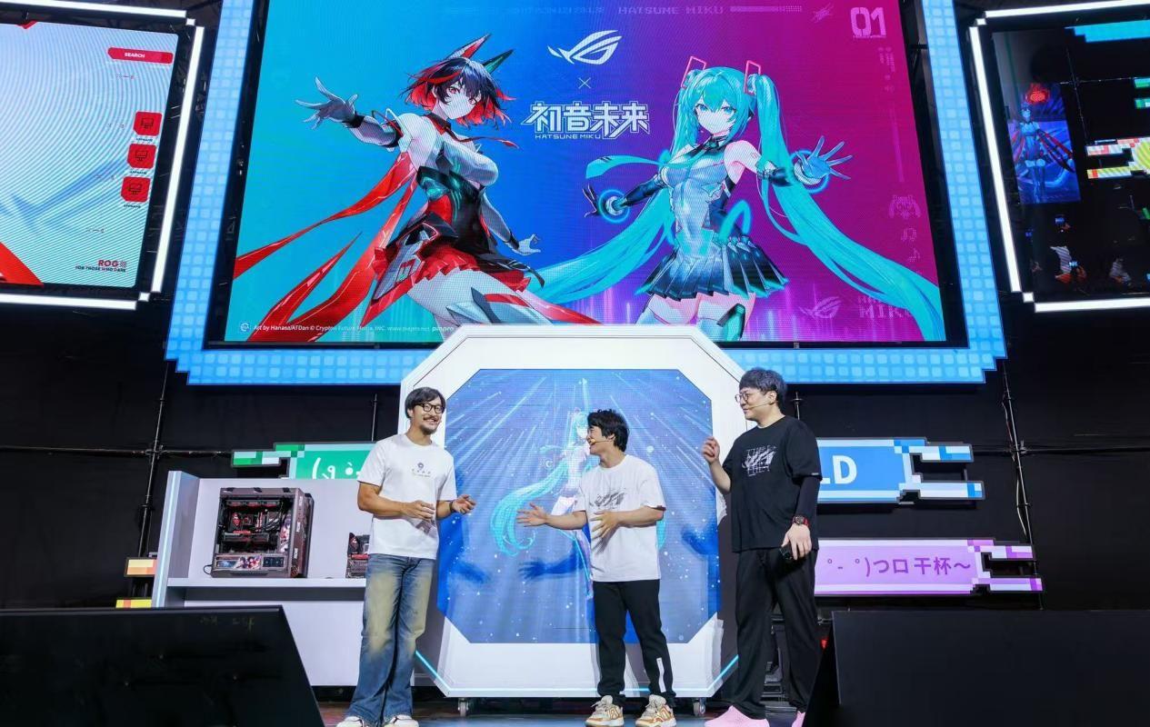 華碩主板撼動BW2025 ROG玩+樂園引玩家狂歡