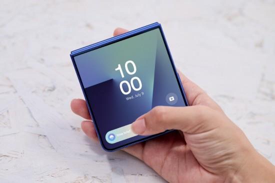 由內(nèi)而外 全面進化 三星Galaxy Z Flip7刷新小折疊產(chǎn)品體驗上限