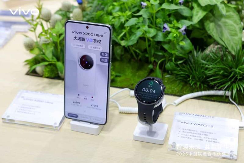 從尖端技術(shù)到無障礙關(guān)懷：vivo攜多項創(chuàng)新成果亮相聯(lián)通合作伙伴大會