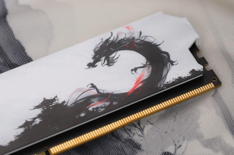 國(guó)韻性價(jià)比再攀高峰，云彣綾龍系列48GB DDR5內(nèi)存首測(cè)